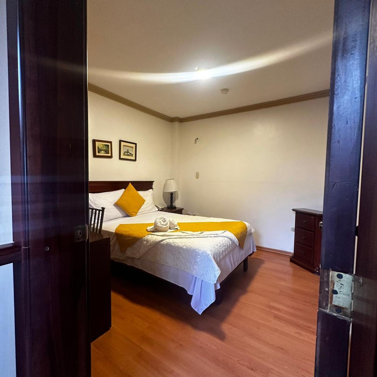 Hotel Coronel